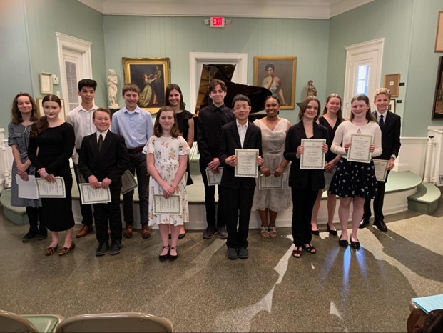 Macdowell Music Club scholarship winners of 2025